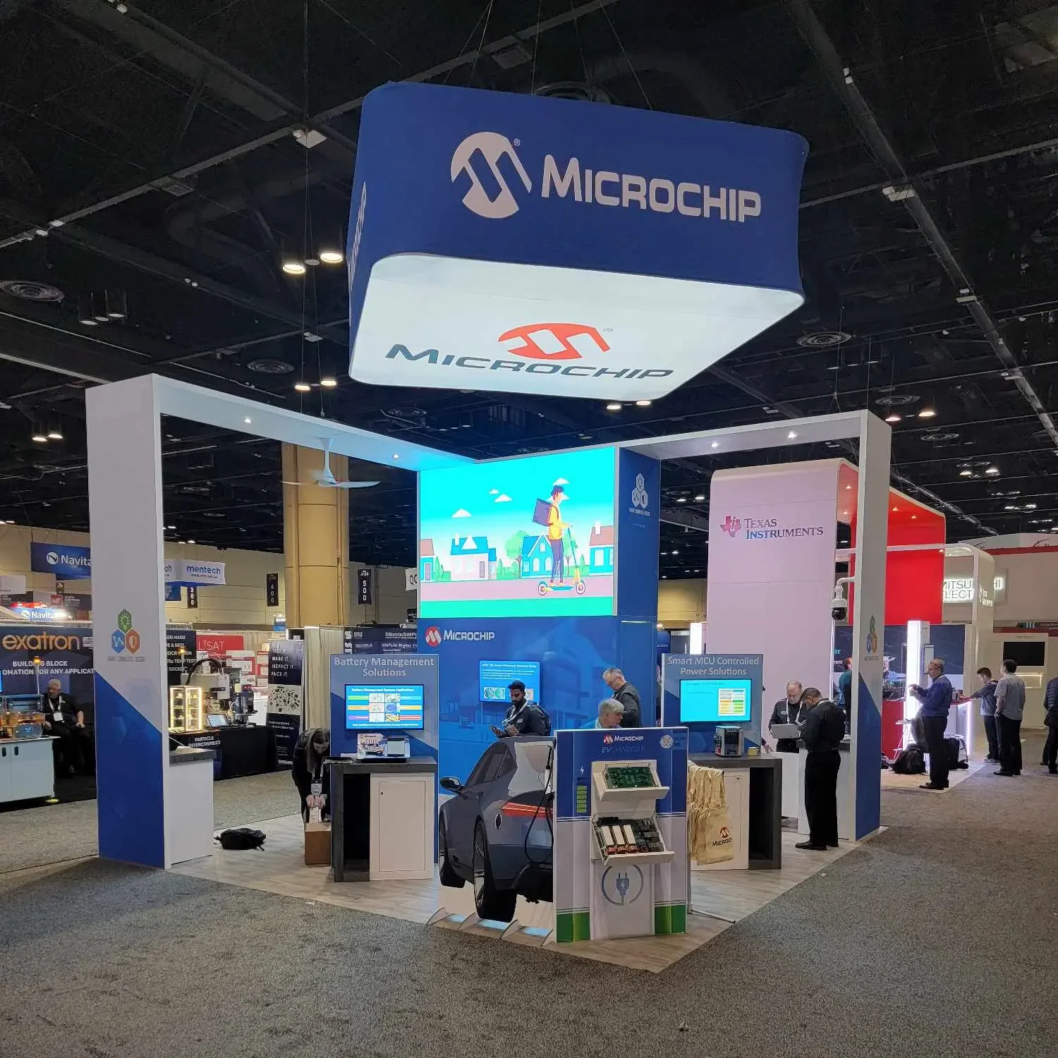 Professional trade show booth installation showing proper panel alignment and structural integrity